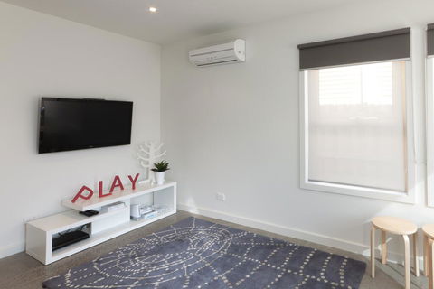 Amaroo - Gold Coast 4U 3
