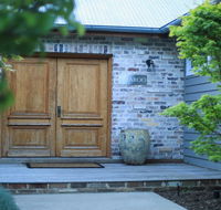 Amaroo - modern luxurious and chic - Accommodation Gold Coast