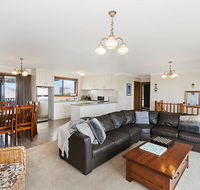 AMBIENCE BY THE SEA - Gold Coast 4U