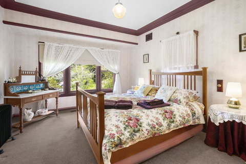 Ambrose Cottage Front Apartment - 1 Gold Coast 3