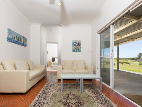 Amhurst - Accommodation Gold Coast 3