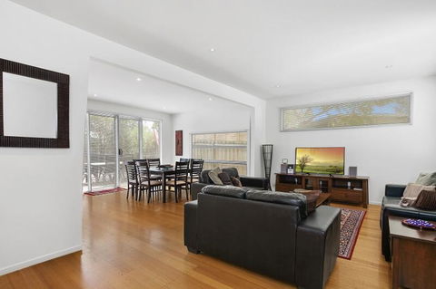 Anderson Townhouse 1-39 - Accommodation Gold Coast 2