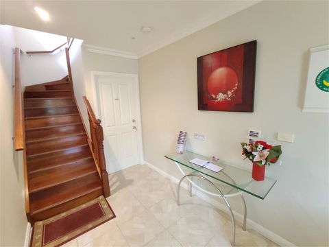 Angela's Beach Stays - Accommodation Gold Coast 2