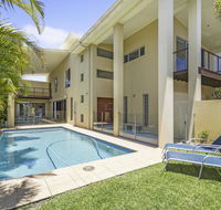 ANGOURIE HOUSE - SALT VILLAGE - Gold Coast 4U