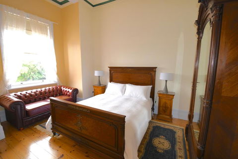 Annesley House - Accommodation Gold Coast 2