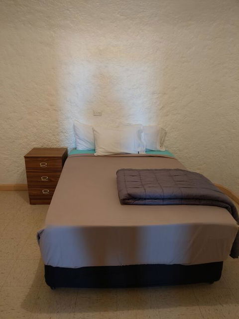 ANTE STREET DUGOUT - Accommodation Gold Coast 3