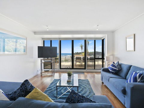 APARTMENT 11 PACIFIC APARTMENTS - Gold Coast 4U 0