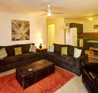 Apartment with Inground Pool - Gold Coast 4U