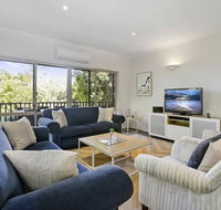 APOLLO BAY HOLIDAY HOUSE - walk to beach  wifi - Accommodation Gold Coast