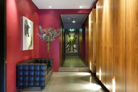 Apt - Art Deco Studio B - Accommodation Gold Coast 3