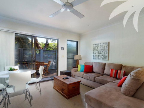 Aqua Apartment #4 - Accommodation Gold Coast 1