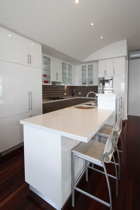 Aqua Luna - Gold Coast 4U 3