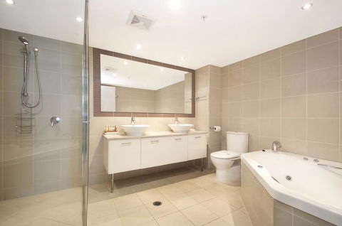 Aqua Vista Resort - Accommodation Gold Coast 1