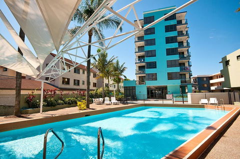 Aqualine Apartments On The Broadwater - 1 Gold Coast 0