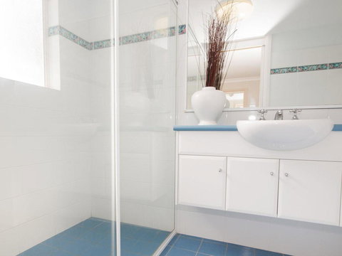 Aquarius Apartment 4 - Accommodation Gold Coast 3