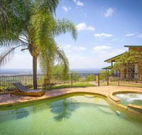 Aquila - Accommodation Gold Coast
