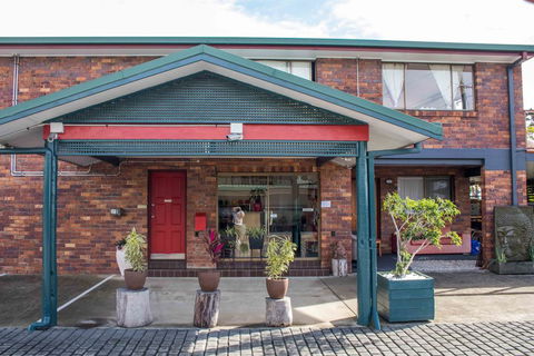 Arabella Motor Inn (formerly South Tweed Motor Inn) - Gold Coast 4U 1