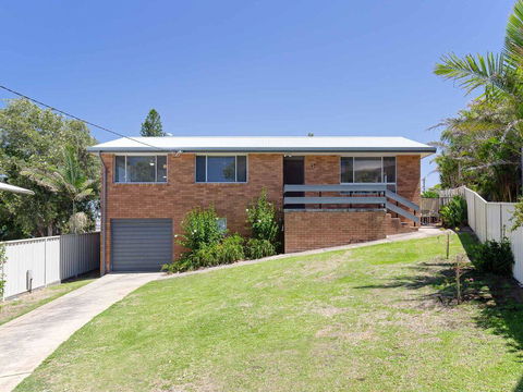 Argyle Cottage' 41 Argyle Avenue - Great Family Home For Holidays - Gold Coast 4U 0