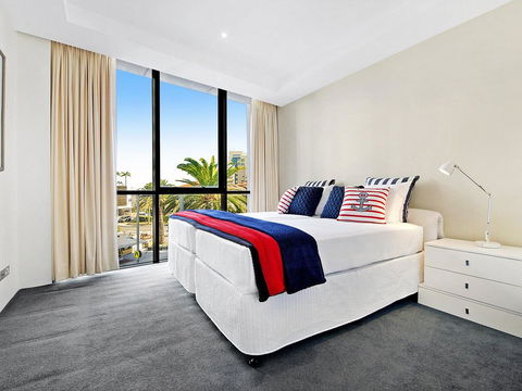 Aria Private 3 Bed In The Heart Of Broadbeach - Gold Coast 4U 3