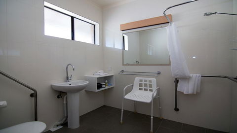 Ashleigh Court Motor Inn - 1 Gold Coast 2