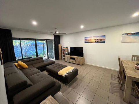 Luxury Executive Apartment At Broome Cable Beach - Accommodation Gold Coast 1