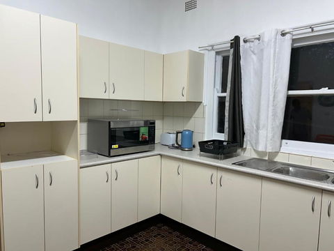 Luxury House 3 Bedrooms - Gold Coast 4U 1