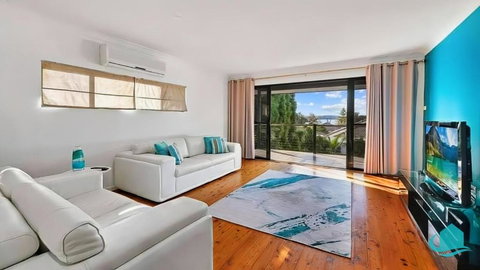 Macquarie Paradise - Family Entertainer - Accommodation Gold Coast 0
