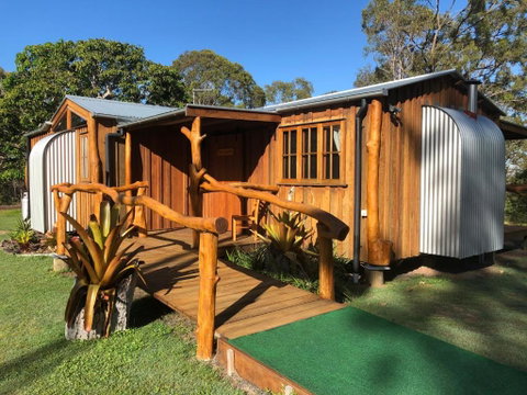 MANGO LODGE River Heads - Accommodation Gold Coast 0