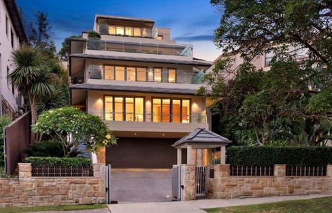 Manly Harbourside Villa - Gold Coast 4U 0