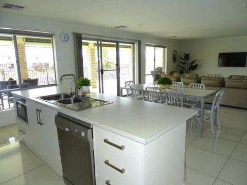 Marina Belle - Accommodation Gold Coast 1