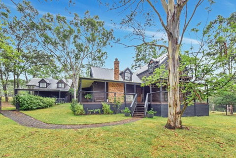 Meadowbrook Manor In North Rothbury - Accommodation Gold Coast 1
