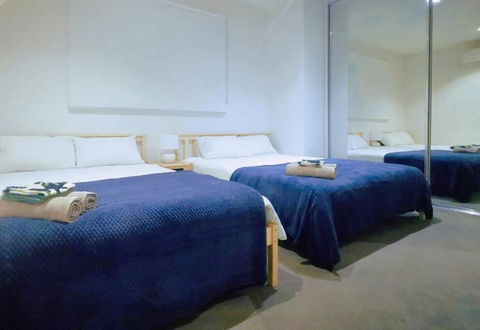 Melbourne Airport Area 3Bedroom House Strathmore Heights - Gold Coast 4U 2