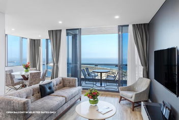 Meriton Suites Southport with Accommodation Gold Coast