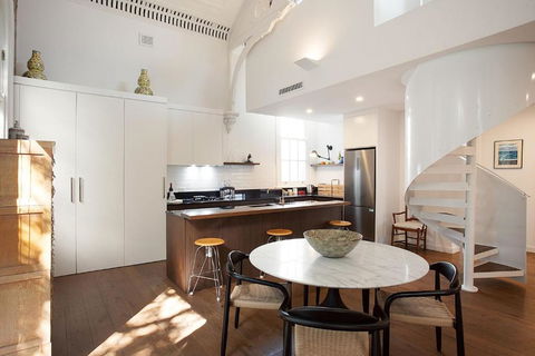 Mezzanine Magic, Bondi Junction - Gold Coast 4U 3