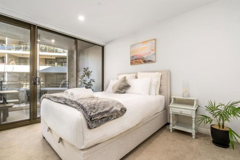 Modish Apartment Near Parliamentary Triangle - Accommodation Gold Coast 0