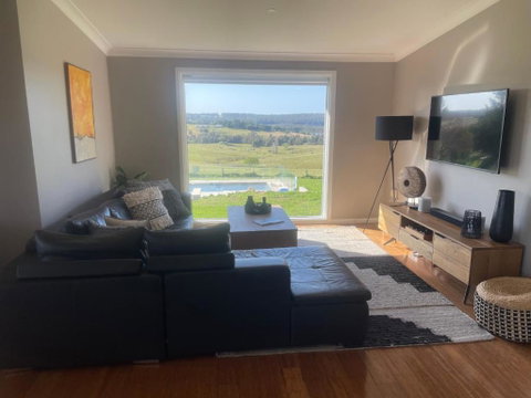 Milton Woodstock Homestead Luxury Retreat With NEW 11M POOL Just Minutes From The Beach - Accommodation Gold Coast 1