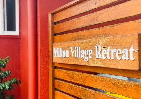 Milton Village Retreat - Secluded Comfort - Accommodation Gold Coast 2