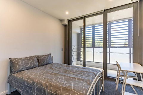 Modern 2B With Loft Bed Parking Central Mascot - Accommodation Gold Coast 2