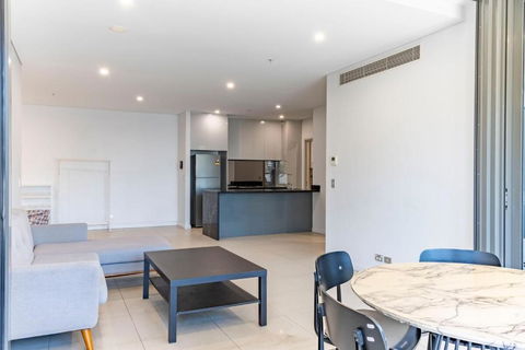 Modern 2B With Loft Bed Parking Central Mascot - Accommodation Gold Coast 3