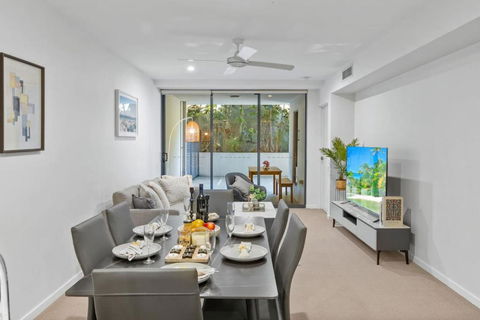 Modern 2B2B Suit Only 10mins To Airport N Southbank - Accommodation Gold Coast 0