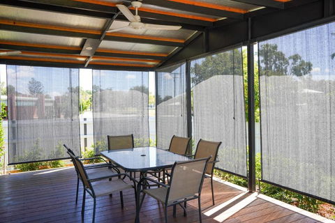 Mooney St Manor - Accommodation Gold Coast 2