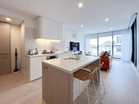 Modern Luxury 2B2B Sky Garden SmartTV - Accommodation Gold Coast 2