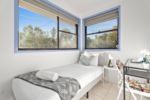 Modern Single Room - Nearby Stations & Eateries - Shared Bathroom - 1 Gold Coast 0