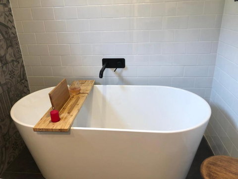 Mole Creek Hideaway - 1 Gold Coast 2