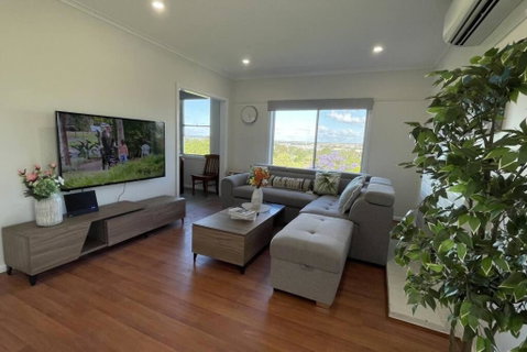 Morwell Pet Friendly 3BR Retreat Free Parking Netflix - Accommodation Gold Coast 3