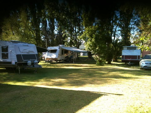Nagambie Caravan Park & Motel - 1 Gold Coast 1