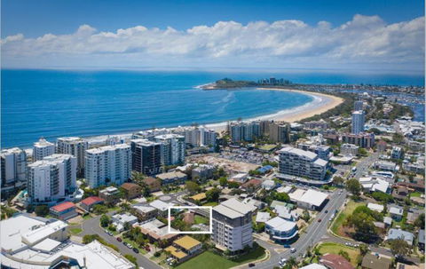 NAROO7- PRIME, CENTRE OF MOOLOOLABA LOCATION - Accommodation Gold Coast 0