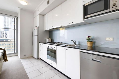 NEW! A Comfy & Stylish Apt Next To Darling Harbour - Accommodation Gold Coast 3