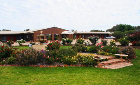 Newell Motor Inn Narrandera - Accommodation Gold Coast 1