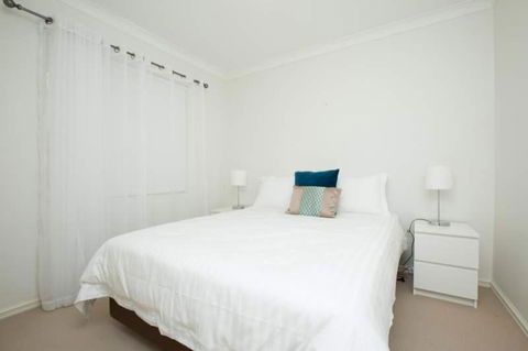 Mt Pleasant Short Stay - Accommodation Gold Coast 1